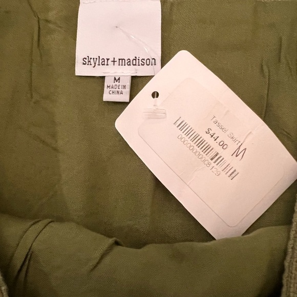 Nwt Skylar + Madison fringe mini skirt - Picture 3 of 5